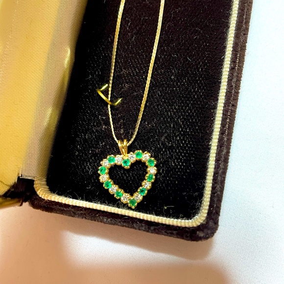 14K Gold Emerald & Diamond Necklace - Picture 2 of 7